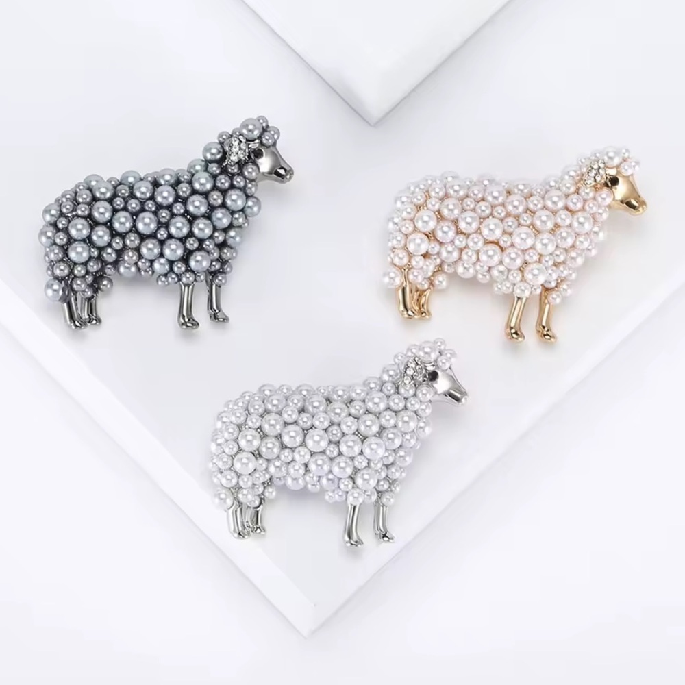 Vintage Pearl Sheep Gray Silver Brooch - Picture 6 of 14